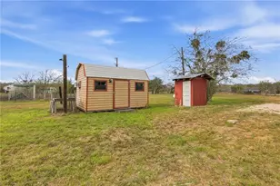 62 North St, Cuero, TX 77989 - Photo 23