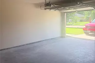 7623 Wilmerdean St, Houston, TX 77061 - Photo 25