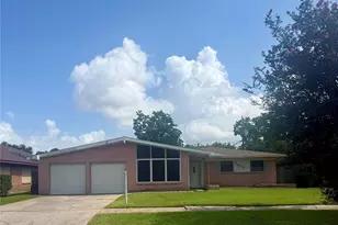 7623 Wilmerdean St, Houston, TX 77061 - Photo 1
