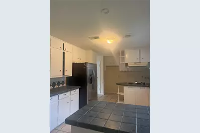 7623 Wilmerdean Street, Houston, TX 77061 - Photo 13