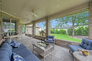 221 Edgewood Dr, Montgomery, TX 77356 - Photo 35