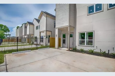 9320 Coffee Street #B, Houston, TX 77033 - Photo 1