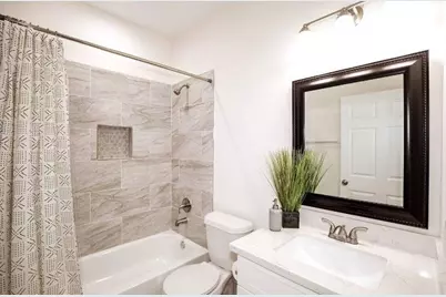 9320 Coffee Street #B, Houston, TX 77033 - Photo 13