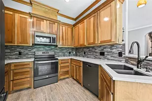 13191 Royal Lake Dr, Conroe, TX 77303 - Photo 3