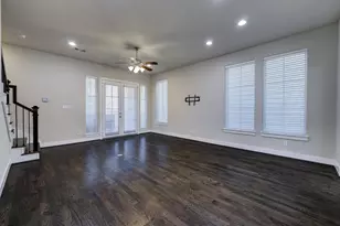 2724 Freund St, Houston, TX 77003 - Photo 13