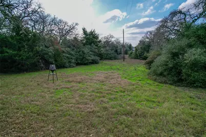 11384 Silver Springs Road, Rockdale, TX 76567 - Photo 37