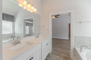 9840 Sweet Flag Ct, Conroe, TX 77385 - Photo 29