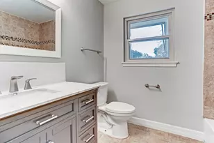 12318 Atwell Dr, Houston, TX 77035 - Photo 7