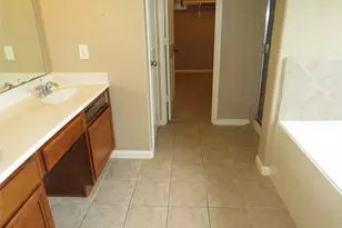 5410 Spring Oak Dr, Pasadena, TX 77505 - Photo 11