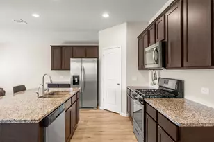 22923 Petrizzi Ln, Katy, TX 77449 - Photo 13