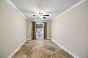 1221 Aurora St, Houston, TX 77009 - Photo 9