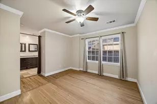 1221 Aurora St, Houston, TX 77009 - Photo 5