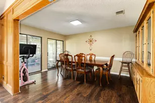 108 Laurel Valley Dr, West Columbia, TX 77486 - Photo 11