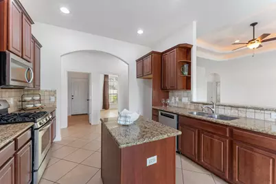 1719 Summergate Drive, Conroe, TX 77304 - Photo 11