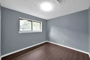 27110 Jimmy Ln, Oak Ridge North, TX 77385 - Photo 11
