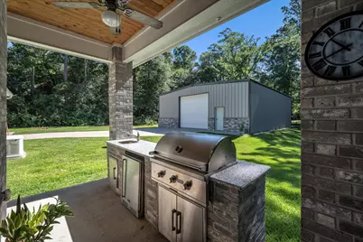 372 Grand View, Huntsville, TX 77340 - Photo 37