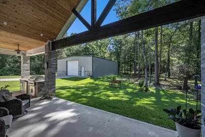 372 Grand View, Huntsville, TX 77340 - Photo 35