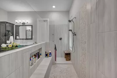 372 Grand View, Huntsville, TX 77340 - Photo 25