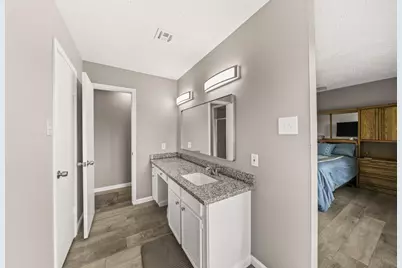 9911 Sageaspen Lane, Houston, TX 77089 - Photo 13