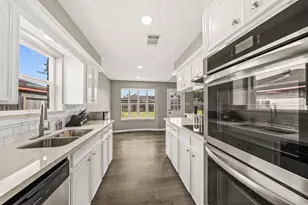 9911 Sageaspen Ln, Houston, TX 77089 - Photo 3