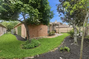 26925 Merlot River Dr, Kingwood, TX 77339 - Photo 31