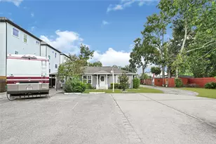 2302 Hoskins Dr, Houston, TX 77080 - Photo 1