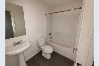 8020 Lavender Street, Houston, TX 77016 - Photo 11