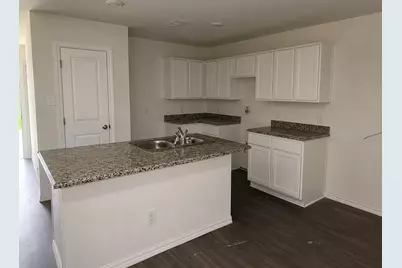 8020 Lavender Street, Houston, TX 77016 - Photo 5
