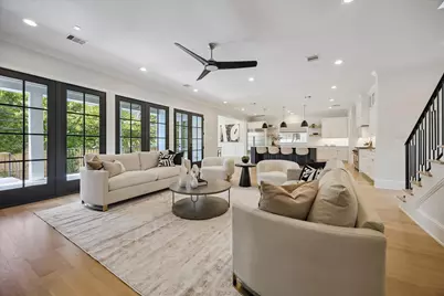 3817 Aberdeen Way, Houston, TX 77025 - Photo 9