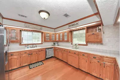 1054 County Road 650, Dayton, TX 77535 - Photo 13