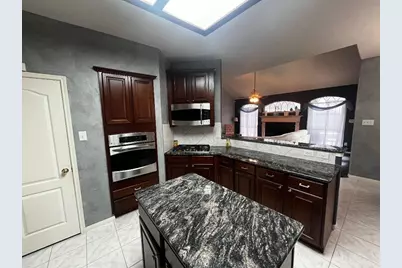 4508 Park Shadow Drive, Baytown, TX 77521 - Photo 11