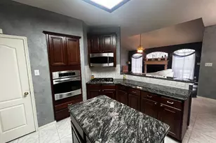 4508 Park Shadow Dr, Baytown, TX 77521 - Photo 11