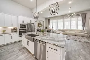 107 Rosewood Forest Ct, Willis, TX 77318 - Photo 13