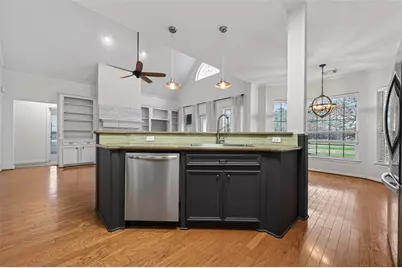 9072 Grand Lake Estates Drive, Montgomery, TX 77316 - Photo 17