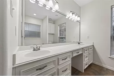 9072 Grand Lake Estates Drive, Montgomery, TX 77316 - Photo 23