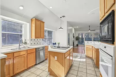 51 Pinery Ridge Place, The Woodlands, TX 77382 - Photo 5