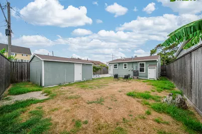 5721 Sylvia Drive, Galveston, TX 77551 - Photo 3