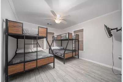 5721 Sylvia Drive, Galveston, TX 77551 - Photo 11