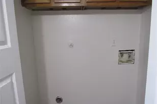 15543 Weldon Dr, Houston, TX 77032 - Photo 9