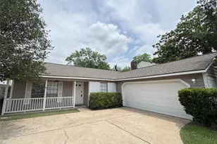 11914 Marburg Dr, Houston, TX 77066 - Photo 3