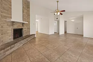 15507 Rio Del Sol Dr, Houston, TX 77083 - Photo 5