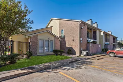 9350 Country Creek Drive #52, Houston, TX 77036 - Photo 3