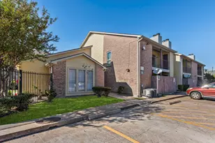 9350 Country Creek Dr, Houston, TX 77036 - Photo 3