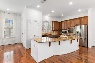 70 Shell Port Square, The Woodlands, TX 77380 - Photo 11