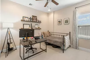 404 Drennan St, Houston, TX 77003 - Photo 7