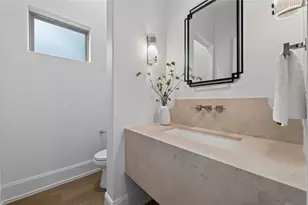 515 W 33rd St, Houston, TX 77018 - Photo 11