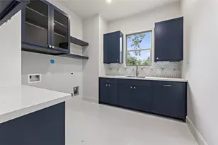 515 W 33rd St, Houston, TX 77018 - Photo 39