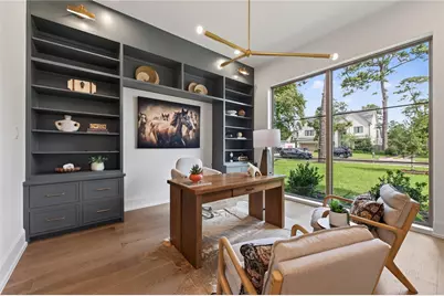 515 W 33rd Street, Houston, TX 77018 - Photo 9