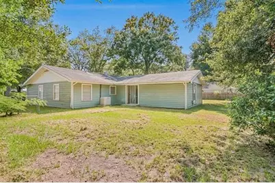 4438 W Edgar Ave, Orange, TX 77630 - Photo 17