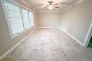 4438 W Edgar Ave, Orange, TX 77630 - Photo 7